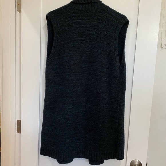 Loft Sweater Vest Cardigan - Picture 2 of 3